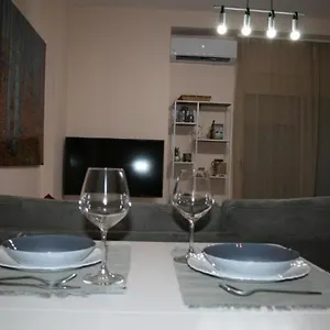 Kalpazo Myslym Shyri Apartment Tirana